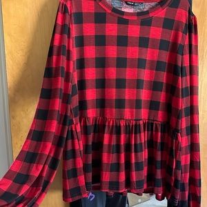 SHEIN black and red top NWOT